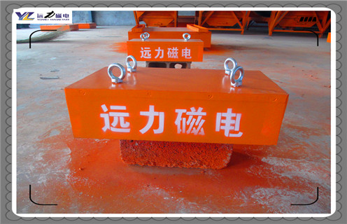 永磁除鐵器，湖北旋轉(zhuǎn)永磁除鐵器圖紙維護(hù)知識(shí)參數(shù)_內(nèi)部磁塊安裝方法_湖北旋轉(zhuǎn)永磁除鐵器圖紙規(guī)格型號(hào)價(jià)格