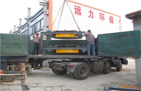 永磁除鐵器，云南超強永磁除鐵器報價知識參數(shù)_內(nèi)部磁塊安裝方法_云南超強永磁除鐵器報價型號價格