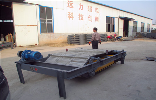 永磁除鐵器，黑龍江rcyb永磁除鐵器參數(shù)_內(nèi)部磁塊安裝方法_黑龍江rcyb永磁除鐵器型號(hào)價(jià)格