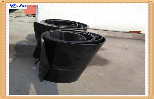 皮帶機(jī)除鐵器，青海皮帶機(jī)除鐵器安裝方法_青海皮帶機(jī)除鐵器安裝方法怎么調(diào)整皮帶原因及如何調(diào)_刮板價格