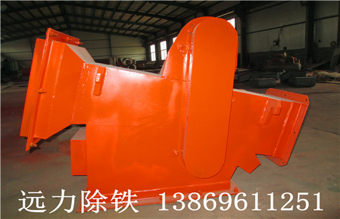 管道除鐵器，河北管道式除鐵器_河北管道式除鐵器應(yīng)用安裝示意圖型12000高斯_可定制工作原理